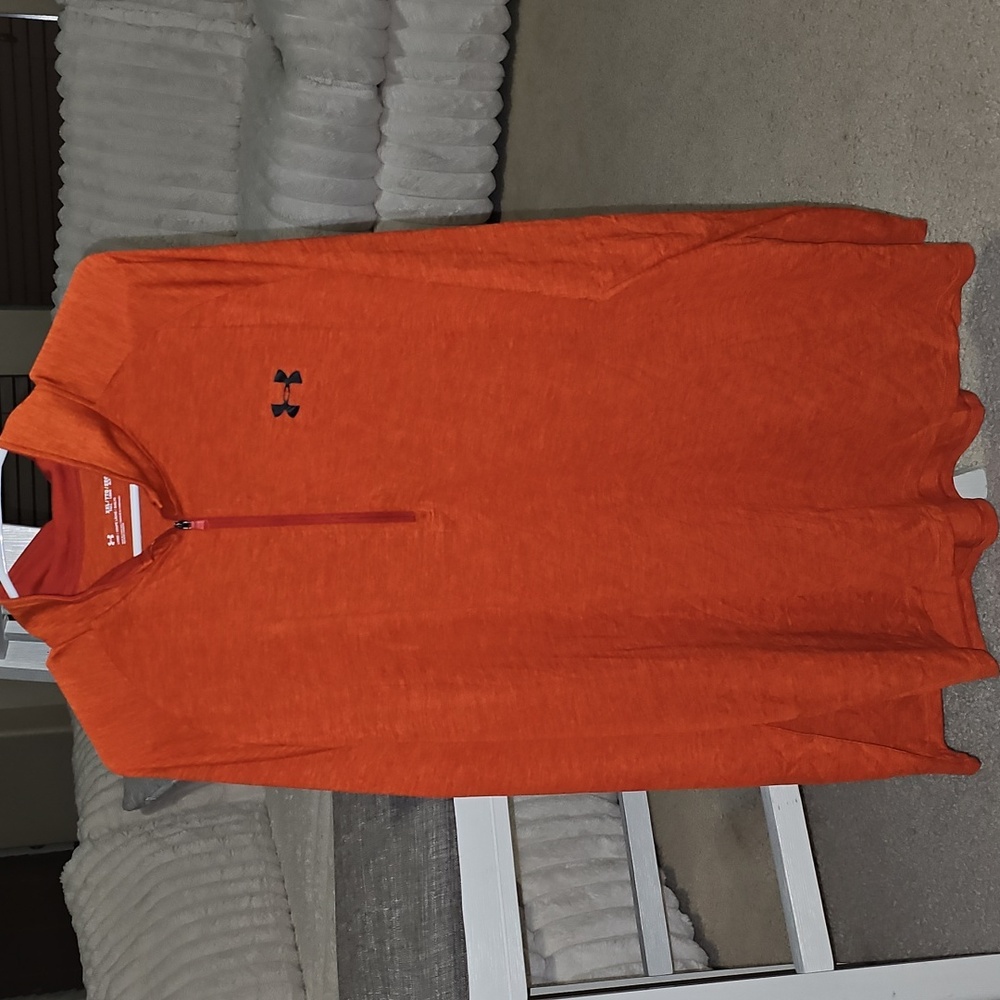 Under Armour Men's Burnt Orange Long Sleeve Shirt NWOT 🦉